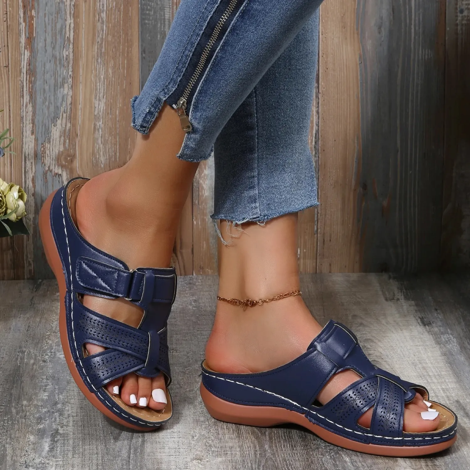 Ingrid | Casual Sandals